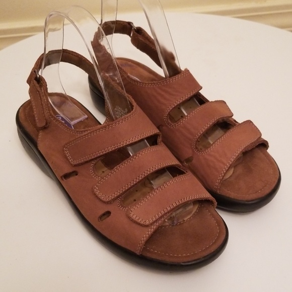 dr scholl's double air pillo sandals